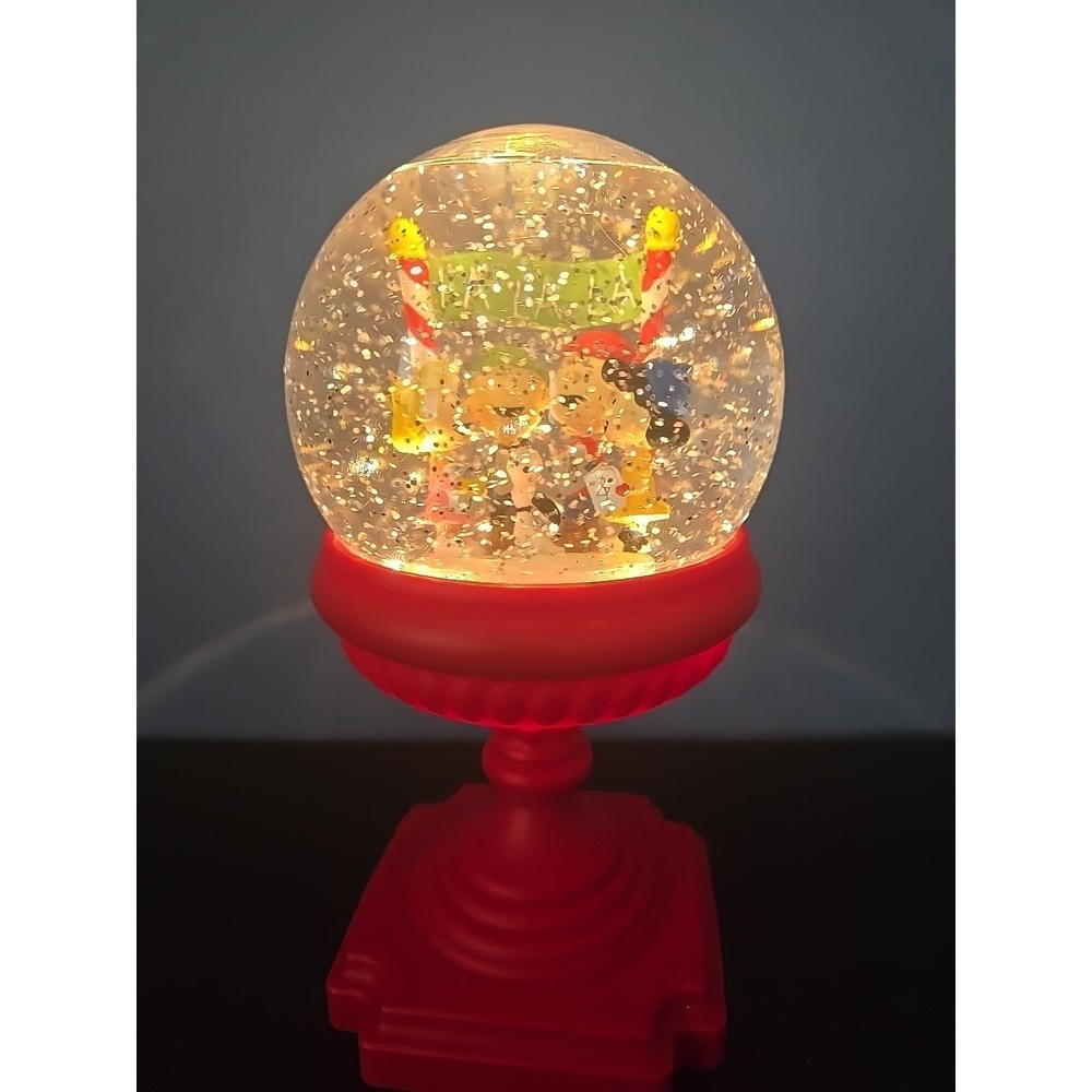 Peanuts Snow Globe Snoopy‎ Fa La La Christmas Carol Lights Sound Movement  2020